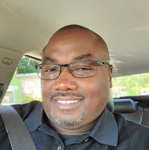 Meet your Posher, Johnnie